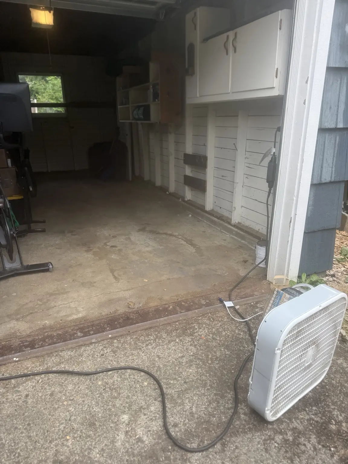 Garage after a JunkPDX cleanout